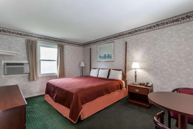 جناح بسرير كوين، Travelodge by Wyndham Great Barrington Berkshires 1/1