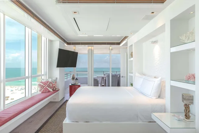 2 Bedrooms, Presidential, Suite, 2 King Beds, Ocean Front, Sofa، Hilton Bentley Miami South Beach Hotel 2/3