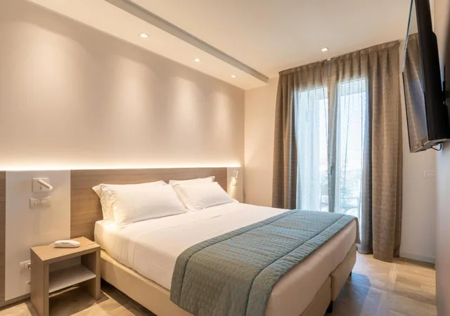 غرفة ديلوكس بسرير مزدوج أو سريرين منفصلين، Hotel Savini 1/6