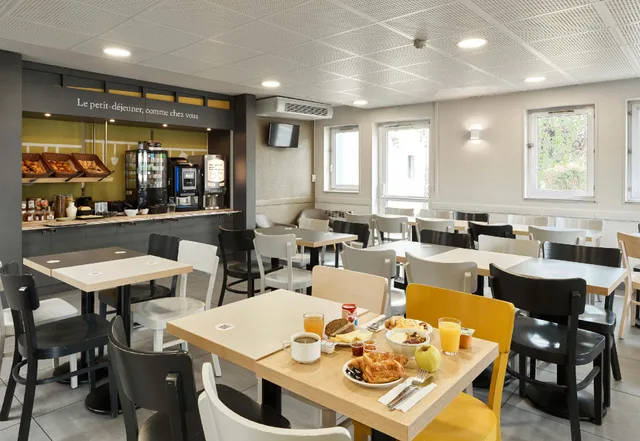 غرفة ثلاثية، B&B Hotel Paris Nord Villepinte 1/1