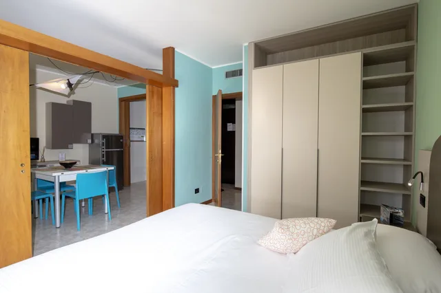 1 Bedroom, Superior, Apartment, Queen and Twin Beds, Sea View, Suites Marilia Apartments 2/10