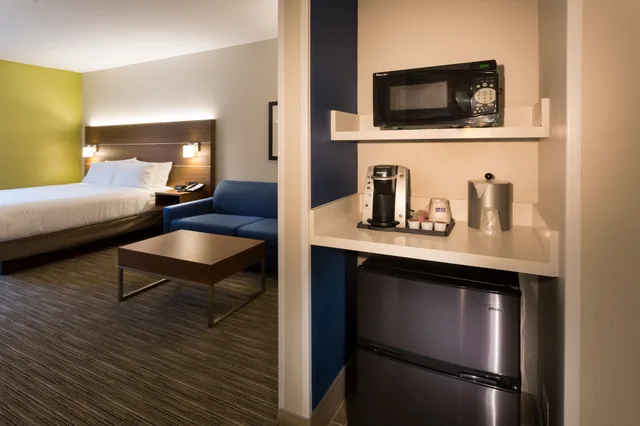 جناح بسرير كينج، Holiday Inn Express Suites Seattle South Tukwila 3/3