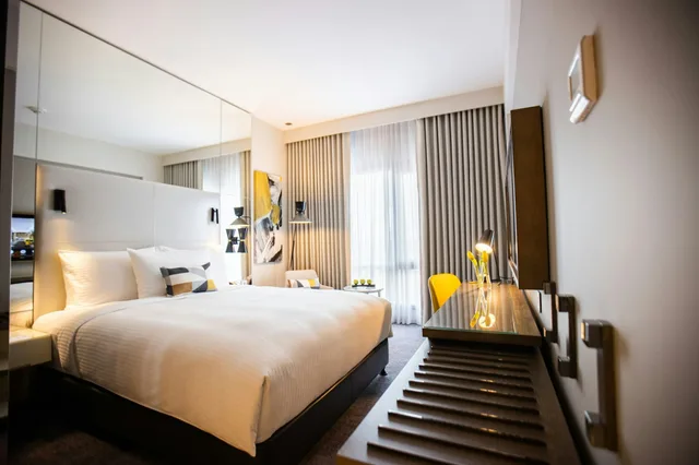 غرفة متصلة عائلية بسرير كوين وسريرين منفصلين، Centro Mada Amman by Rotana 1/1