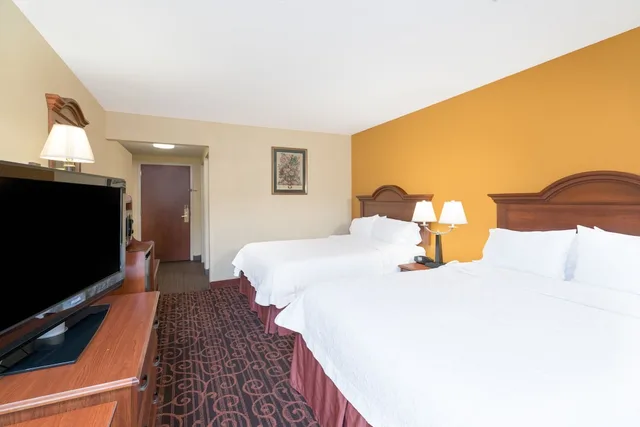 غرفة بسريرين كوين، Hamilton Inn Bessemer 4/10