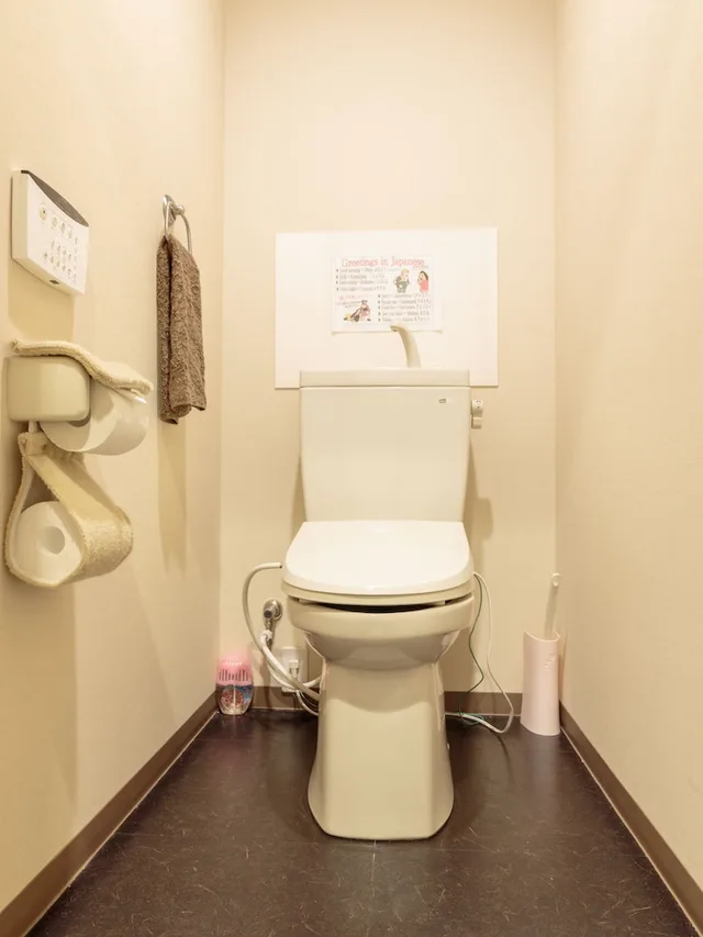 Female Dorm, 6 Beds, Fukuoka Hana Hostel 3/4