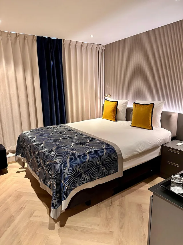 Semi Room, Basic, Basement, Double Bed، HAMPSHIRE BOUTIQUE HOTEL SEBASTIANS 2/5