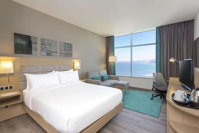 Family, Queen Bed, Sea View, Sofa, Hilton Garden Inn Tanger City Center 1/7