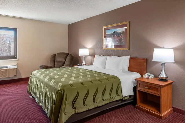 غرفة بسرير كينج، Quality Inn Grand Junction 3/3