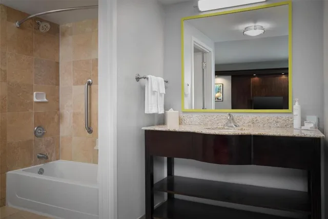 استوديو بسريرين كوين مع أريكة لذوي الإعاقة، Hampton Inn Suites By Hilton Omaha Downtown 3/4