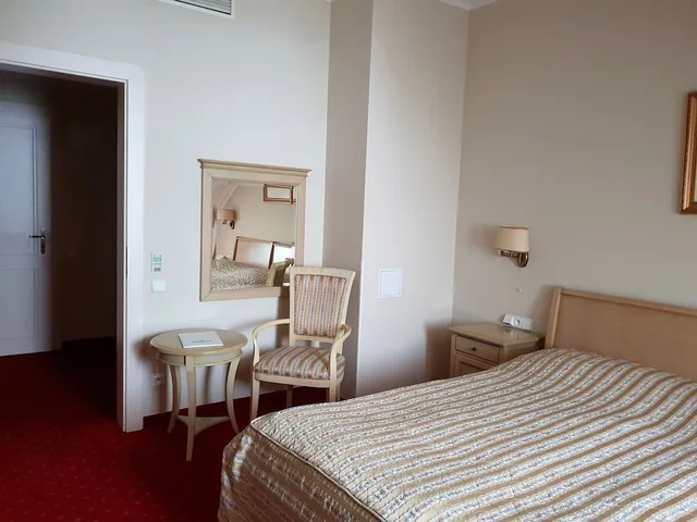 غرفة اقتصادية بسريرين منفصلين، Schlosspark Spa Hotel 3/5