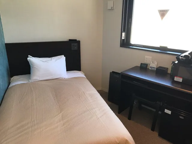 Semi Room, Single, Double Bed, Smoking, Hotel Livemax Ikebukuro Ekimae 2/3