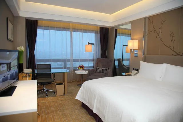 غرفة تنفيذية، Shanghai Hongqiao Airport Boyue Hotel - AirChina 4/5