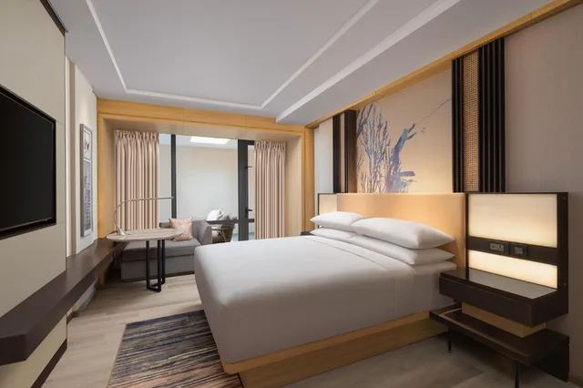 Courtyard, Suite, King Bed, Partial Pool View, Balcony, Courtyard By Marriott Goa Colva 1/2