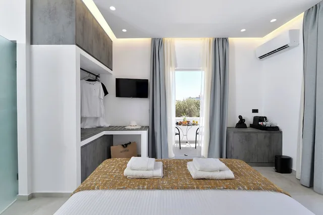 غرفة سوبيريور بسرير مزدوج مع أريكة، Yianna Hotel 4/5