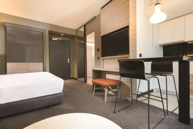2 Bedroom Interconnecting Studio، Adina Apartment Hotel Hamburg Speicherstadt 4/5