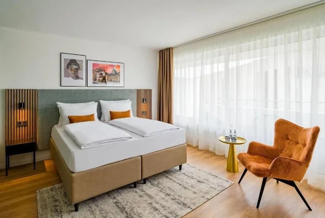 غرفة بزنس بسرير كينج بشرفة، Aspire Palais Recklinghausen,Trademark Collection by Wyndham 3/10