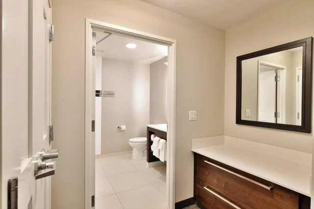 1 Bedroom, Suite, Accessible, Residence Inn by Marriott Eau Claire 9/10
