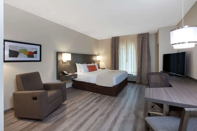 Studio, Suite, Queen Bed, Accessible, Hawthorn Suites By Wyndham Odessa 1/3