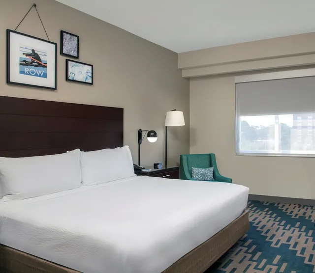 Traditional, King Bed, Four Points By Sheraton Fort Lauderdale Airport - Dania Beach 1/2