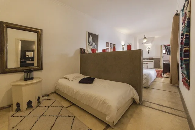 جناح ثلاثي، Riad Alegria 8/10