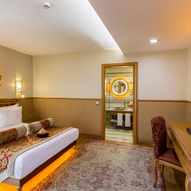 Deluxe, King Bed, Hotel Sultania Boutique Class 4/7