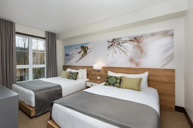 1 Bedroom, Condominium, 2 Queen Beds, Sofa، Ermitage du Lac Hotel 1/2