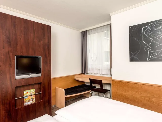 غرفة قياسية بسريرين منفصلين، ibis Leipzig Nord Ost 3/6