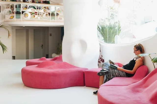 Bougainville Bay Hotel، ساراندا 42/78