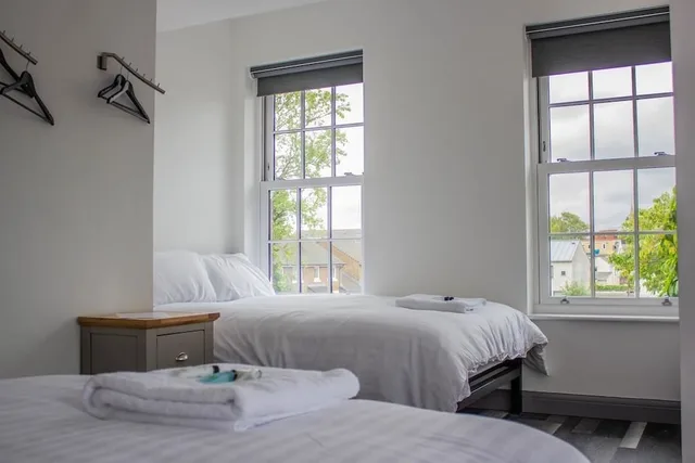 غرفة بسرير مزدوج أو سريرين منفصلين، Crofts Hotel 5/9