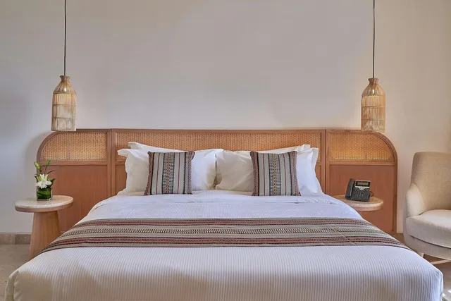 Club, Classic, Twin Beds, Sofa, The Club by Fanar 4/5