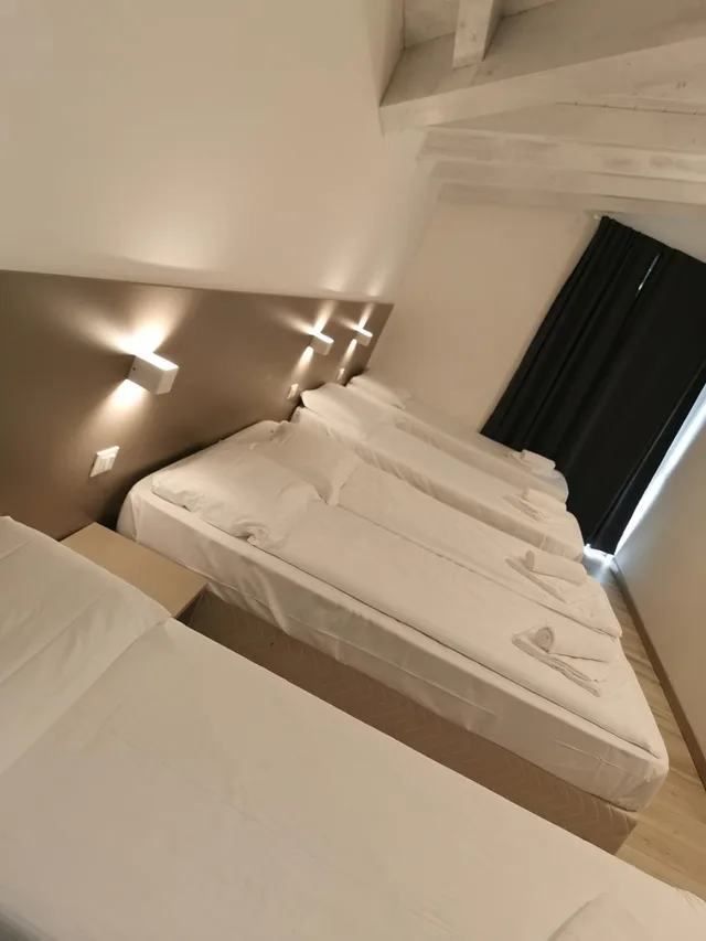 Room, Quintuple، Albergo Ristorante Sonia 2/2