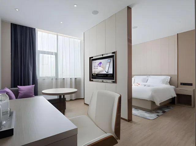 غرفة رومانسية بريميير، Lavande Hotel (Zhuhai Qinglv North Road, Tangjiawan Beach) 2/2