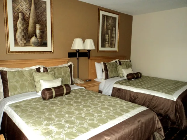 غرفة بسريرين مزدوجين، Americas Best Value Inn Nashville Downtown 2/5