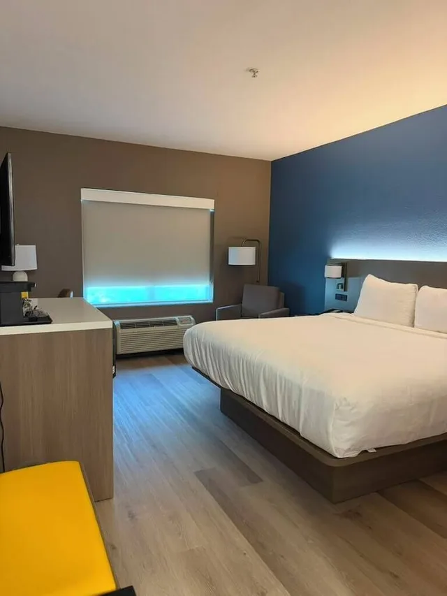 غرفة بسرير كينج، Comfort Inn & Suites Concord (Kannapolis) 4/10