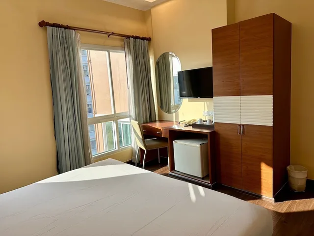 Superior, Twin Beds, Calypzo Bangkok 4/10