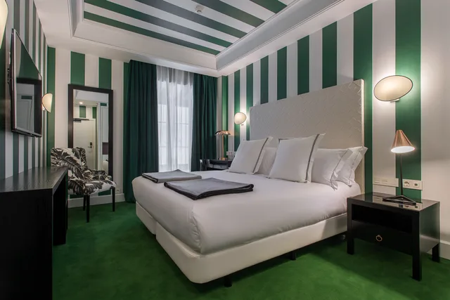 غرفة أساسية، Room Mate Valeria 1/2