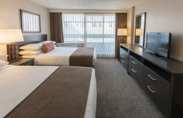 Signature, 2 Queen Beds, Embassy Inn 5/7