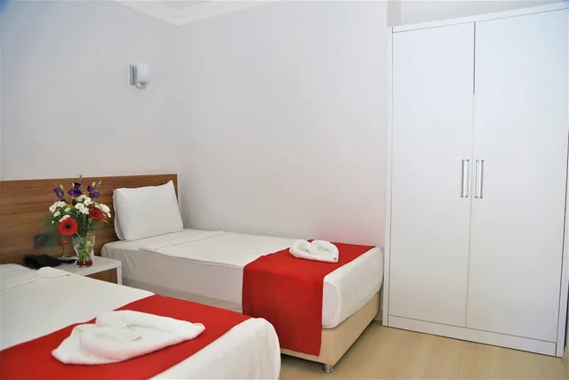 غرفة قياسية بسريرين منفصلين، Modern Life Bodrum Otel 1/5