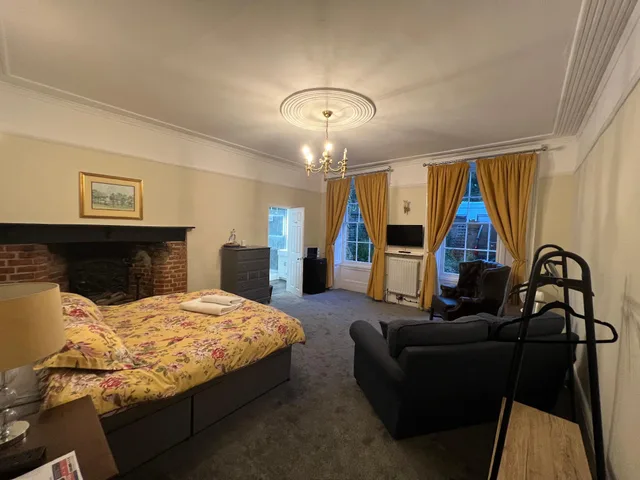 غرفة بسرير مزدوج، Harmondsworth Hall Guest House Heathrow 1/1
