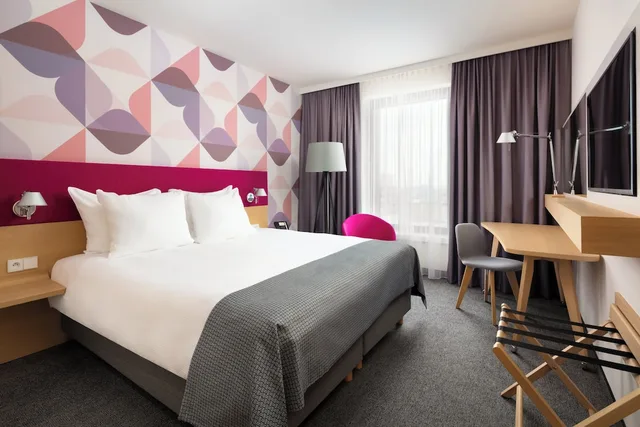 غرفة قياسية بسريرين منفصلين، Holiday Inn Warsaw City Centre 3/6