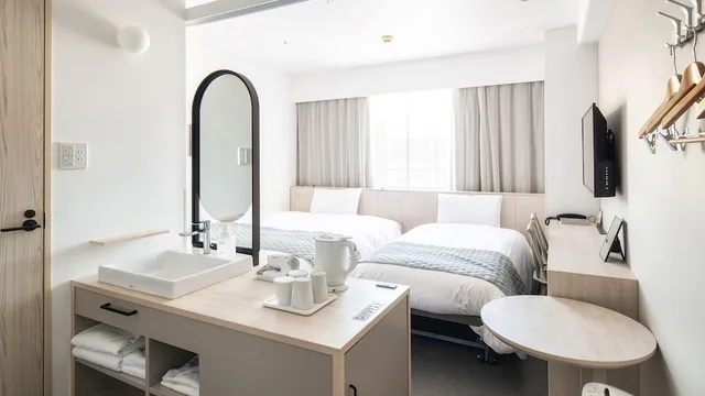غرفة كومفورت بسرير مزدوج وسرير فردي مع سرير إضافي، Vessel Hotel Fukuyama 5/9