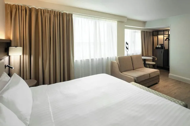 غرفة تنفيذية بسريرين منفصلين، AC Hotel by Marriott Birmingham NEC and Airport 1/2