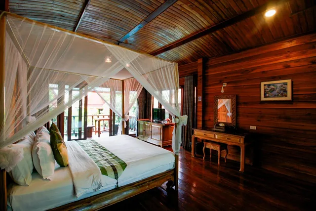 غرفة ديلوكس بإطلالة على المسبح، Anda Resort Koh Lipe 1/1