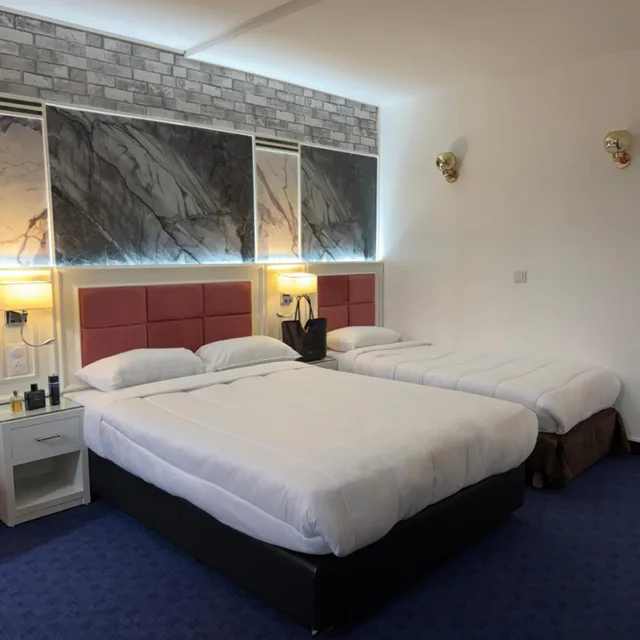 Room, Triple, Hotel Grand Paris 3/6
