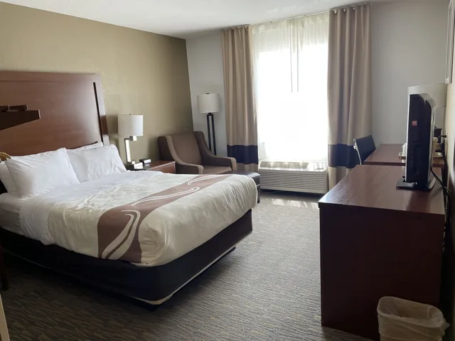 غرفة بسرير مزدوج لذوي الإعاقة، Quality Inn & Suites Georgetown - Seaford 2/8