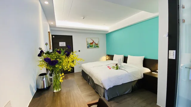 غرفة ديلوكس بسريرين منفصلين بغرفة نوم واحدة، Greenight Hotel 5/9