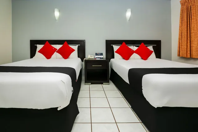 غرفة قياسية بسريرين، Capital O Hotel Victoria Morelia 4/10