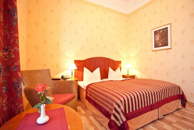 Room, Double Bed, Safestay Berlin (ex. Kult Hotel Auberge) 6/8
