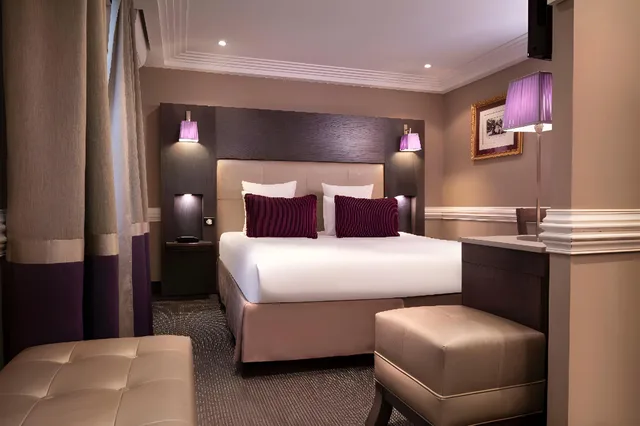 غرفة سوبيريور بسريرين مزدوجين، Elysees Hotel 2/2