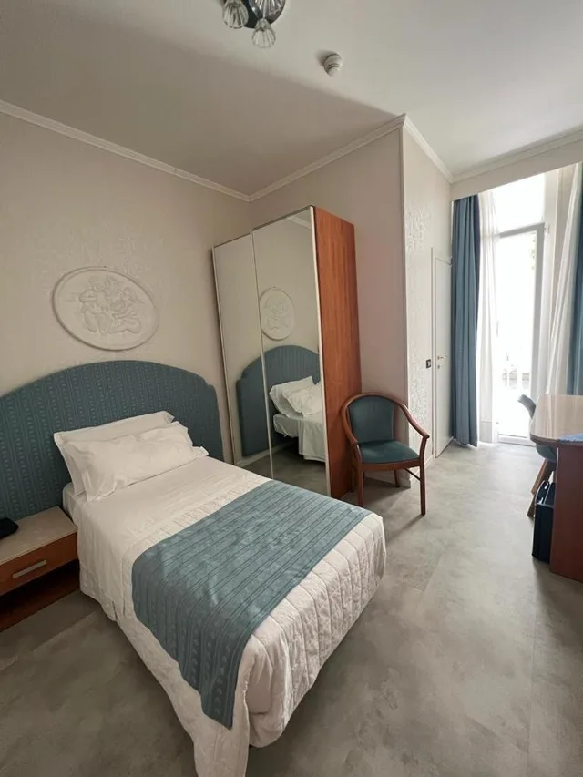 غرفة صغيرة بسرير مزدوج أو سريرين منفصلين، Hotel Excelsior Bay 1/2